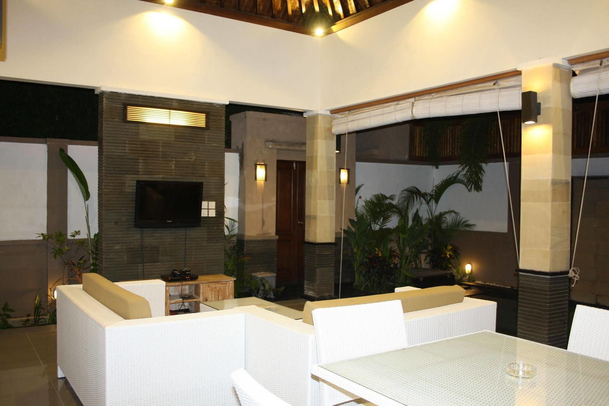 Gili Pearl Three Bedroom Villa Gili Trawangan Exterior foto